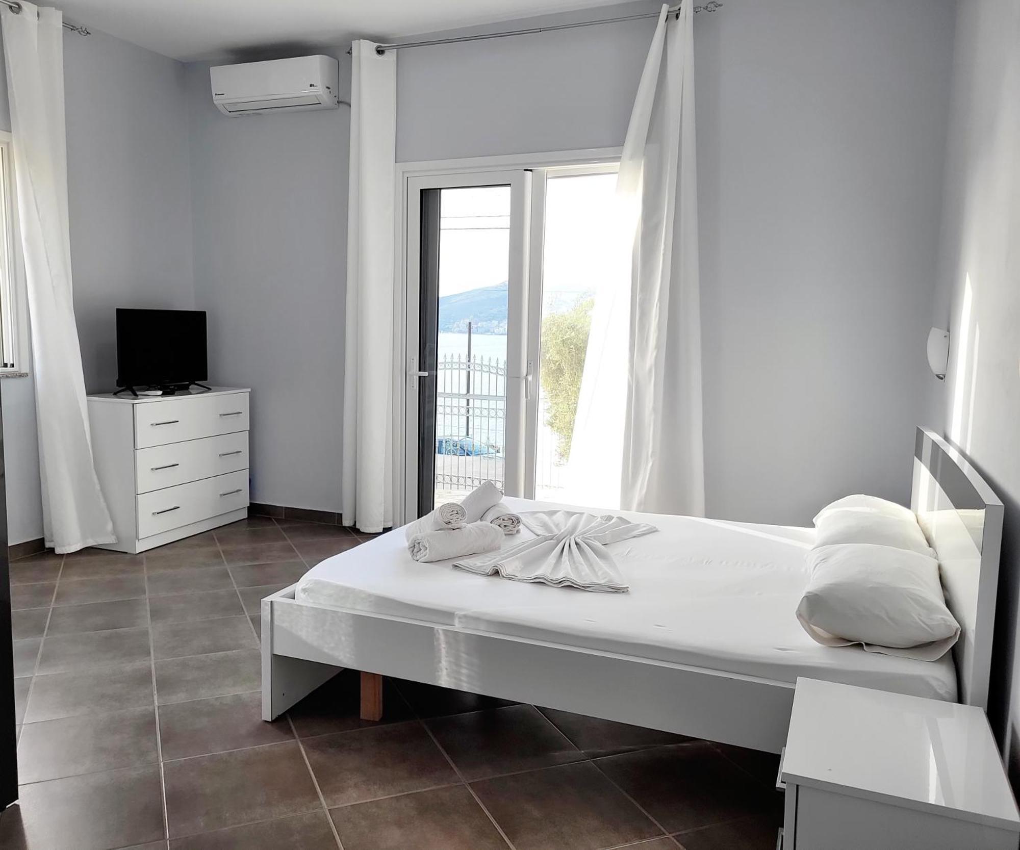 Ferienwohnung Vila Sulozeqi Sarandë Exterior foto